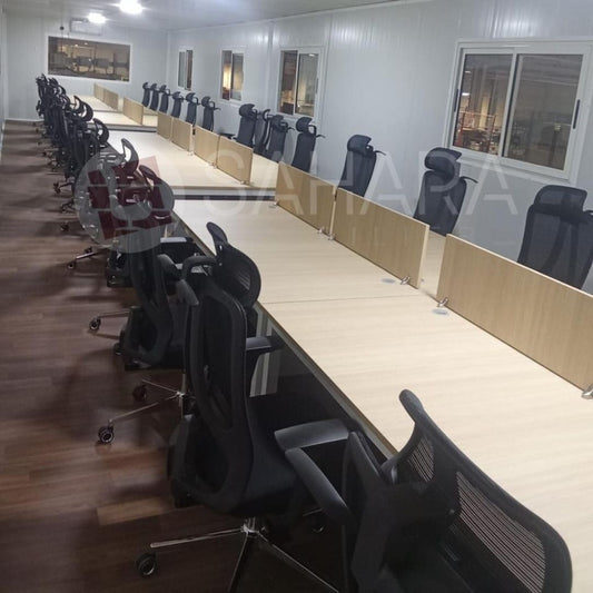 Bureau Bench se Composé de deux plateaux identiques en largeur 120,160, ou 2m assemblés en face à face,
cet ensemble de bureau Bench; est équipé de 4 pieds
Ce bureau Bench ;est disponible dans les coloris de plateau blanc, chêne moyen, poirier et wengé;