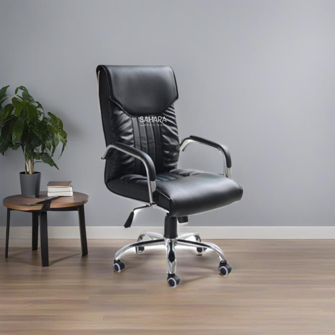 Fauteuil de bureau de direction  en simili cuir noir avec accoudoirs