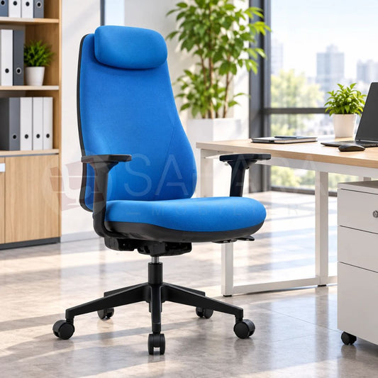 Fauteuil de bureau ergonomique pivotant à dossier haut avec accoudoirs réglables 3D, appui-tête réglable et roulettes – Sahara Mobilier Maroc.