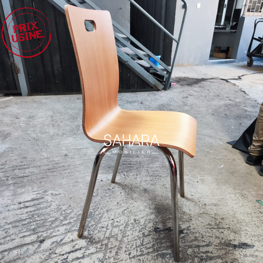 Chaise monocoque Réf. B3252