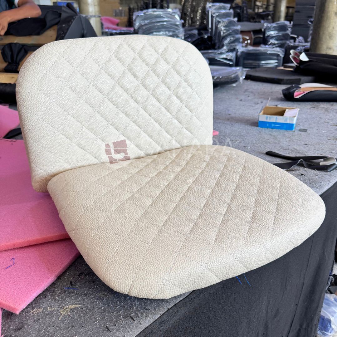 Chaise de collectivité ESCAMO Réf C0124