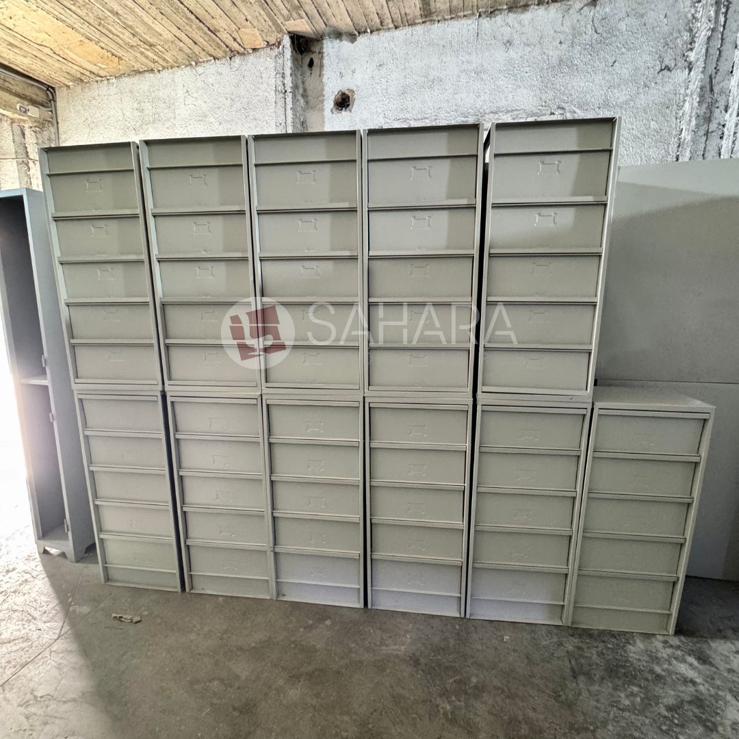 Armoire a clapet 5 cases Réf. B1862