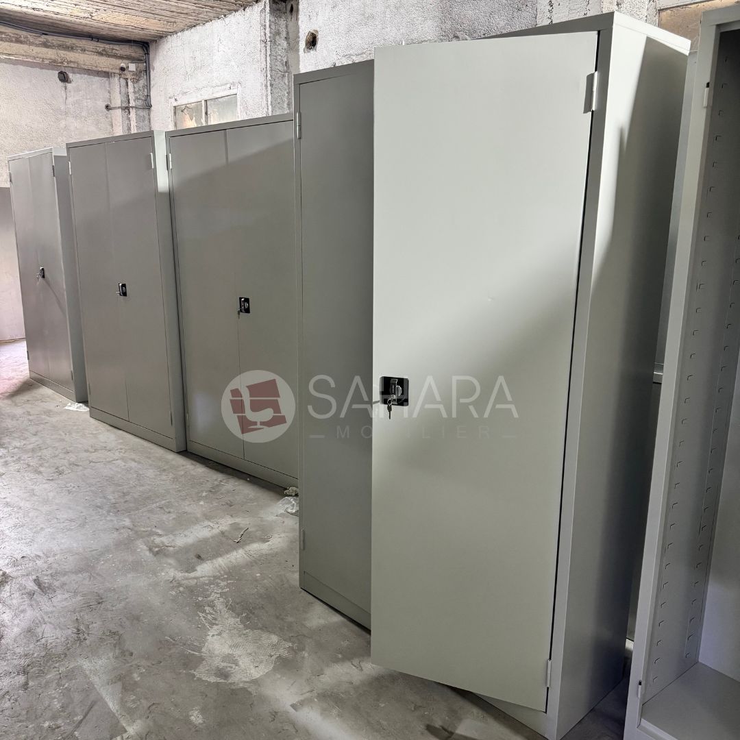 Armoire haute métallique avec 2 portes battante A0529