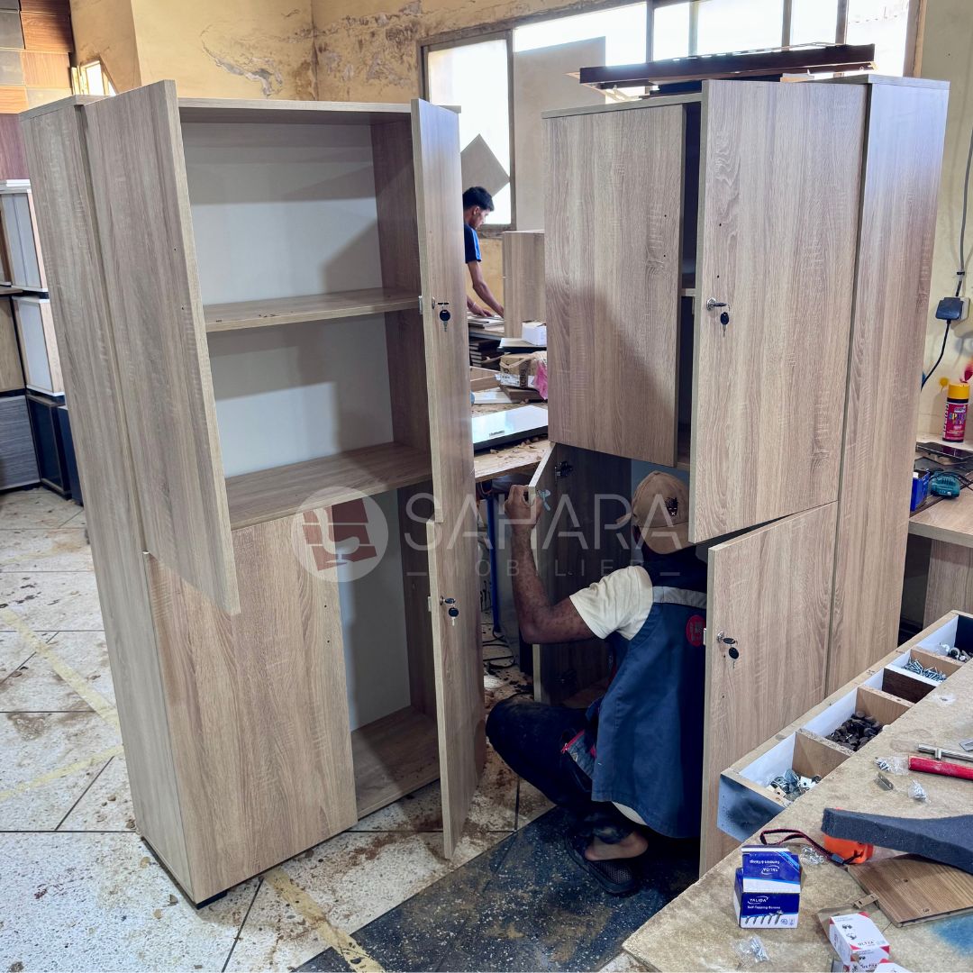 Armoire de Rangement en Bois à Double Portes Réf B3408