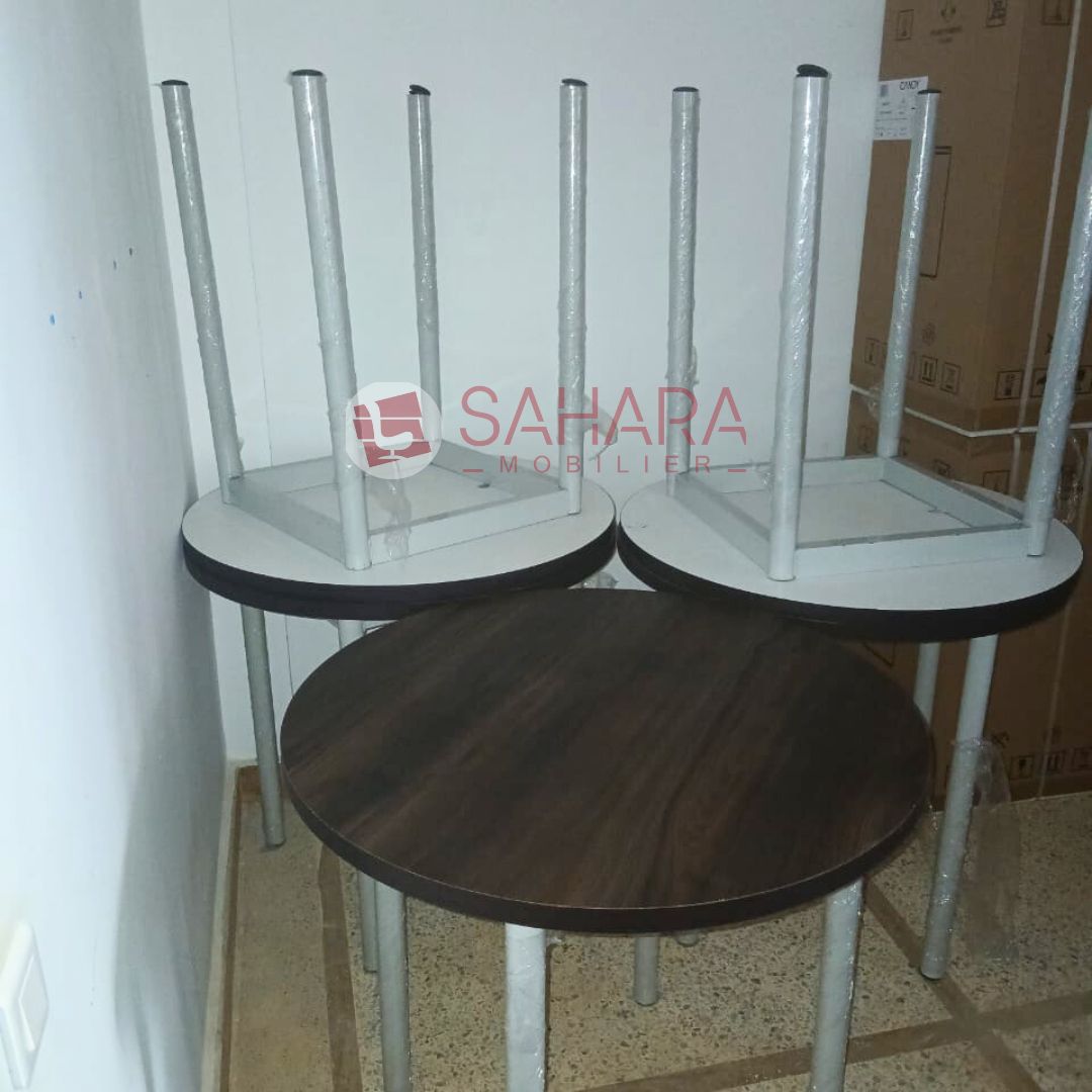 Table ronde piètement Métal Réf B3161