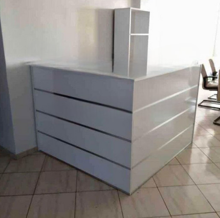 Bureau comptoir d'accueil avec caisson Réf. B1813