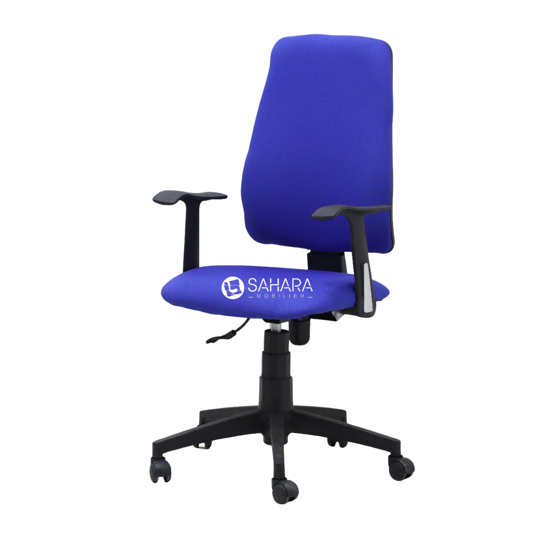 chaise de bureau avec accoudoirs fixé sur l'assise sur 5 branches en PVC, le fauteuil est réglable au niveau de l'assise