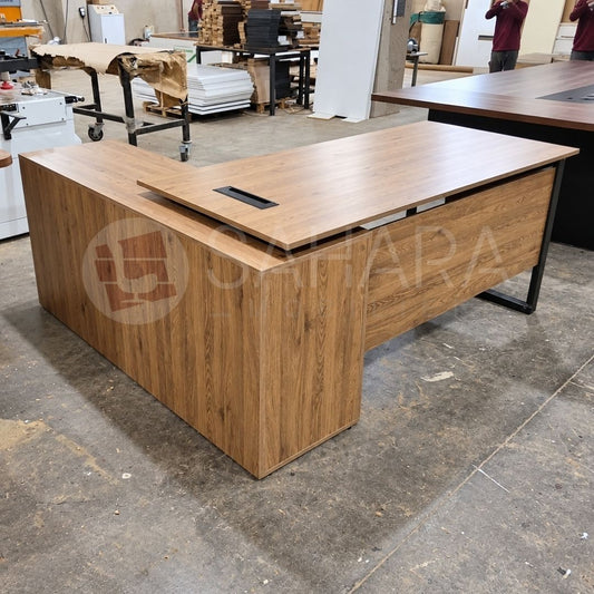 Bureau de direction rehaussé Réf C0814