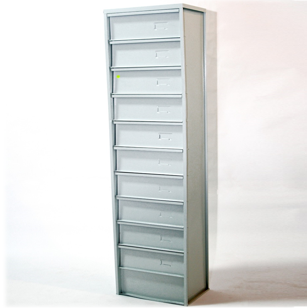 Armoire a clapet 10 cases Larg 42cm prof 29cm haut 198cm