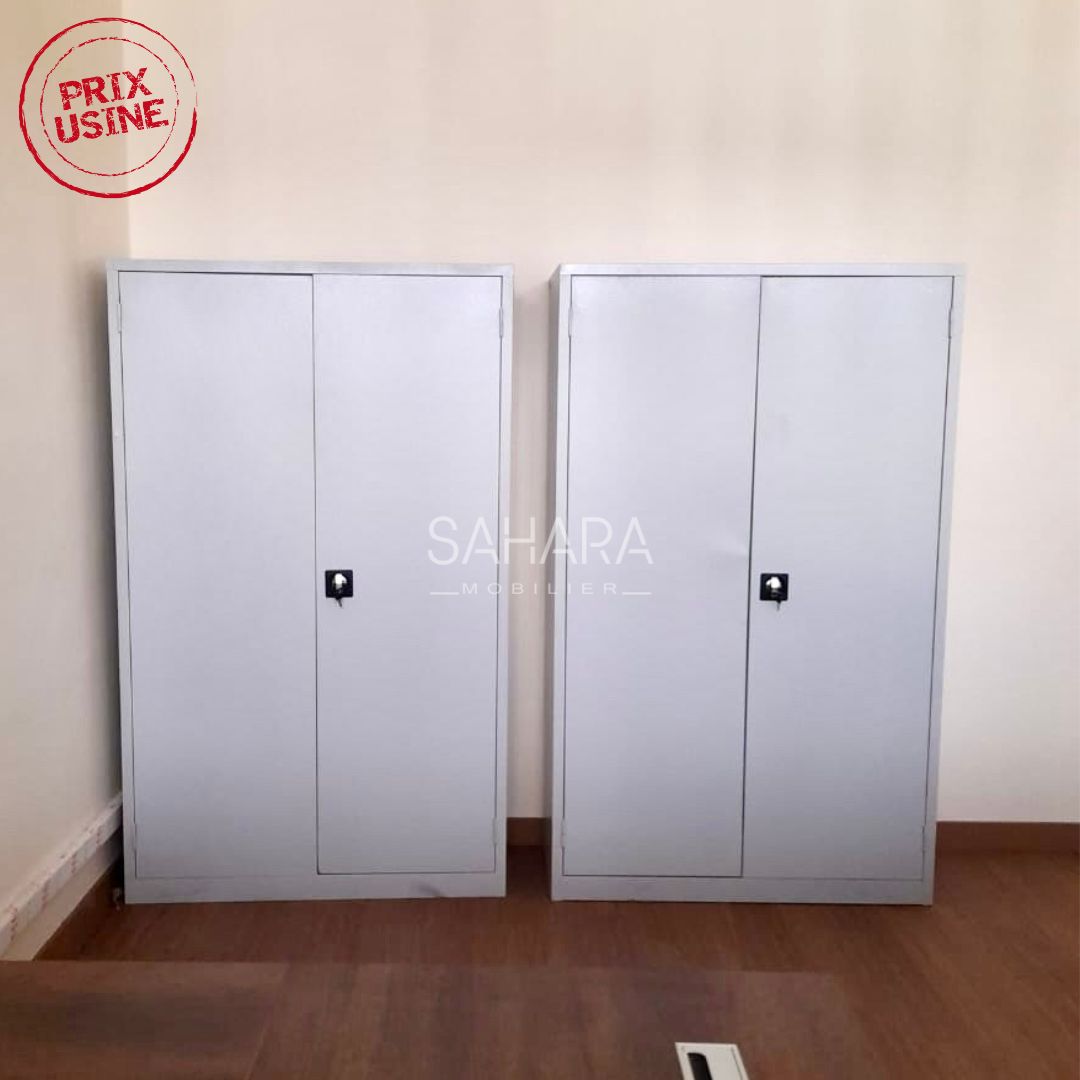 Armoire haute métallique avec 2 portes battante   A0529