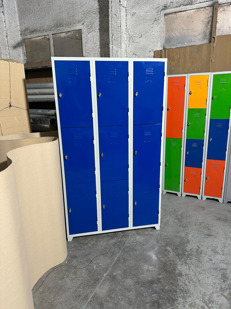 Monobloc a 9 case fermeture a clés Réf B3572