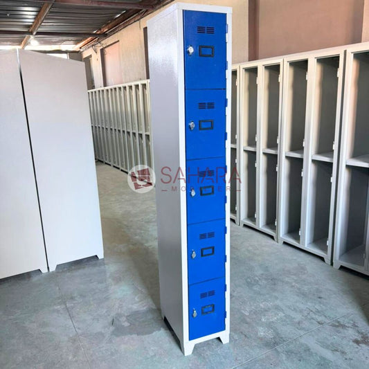 Casier vestiaire métallique 5 portes a fermeture cadenas réf b3779