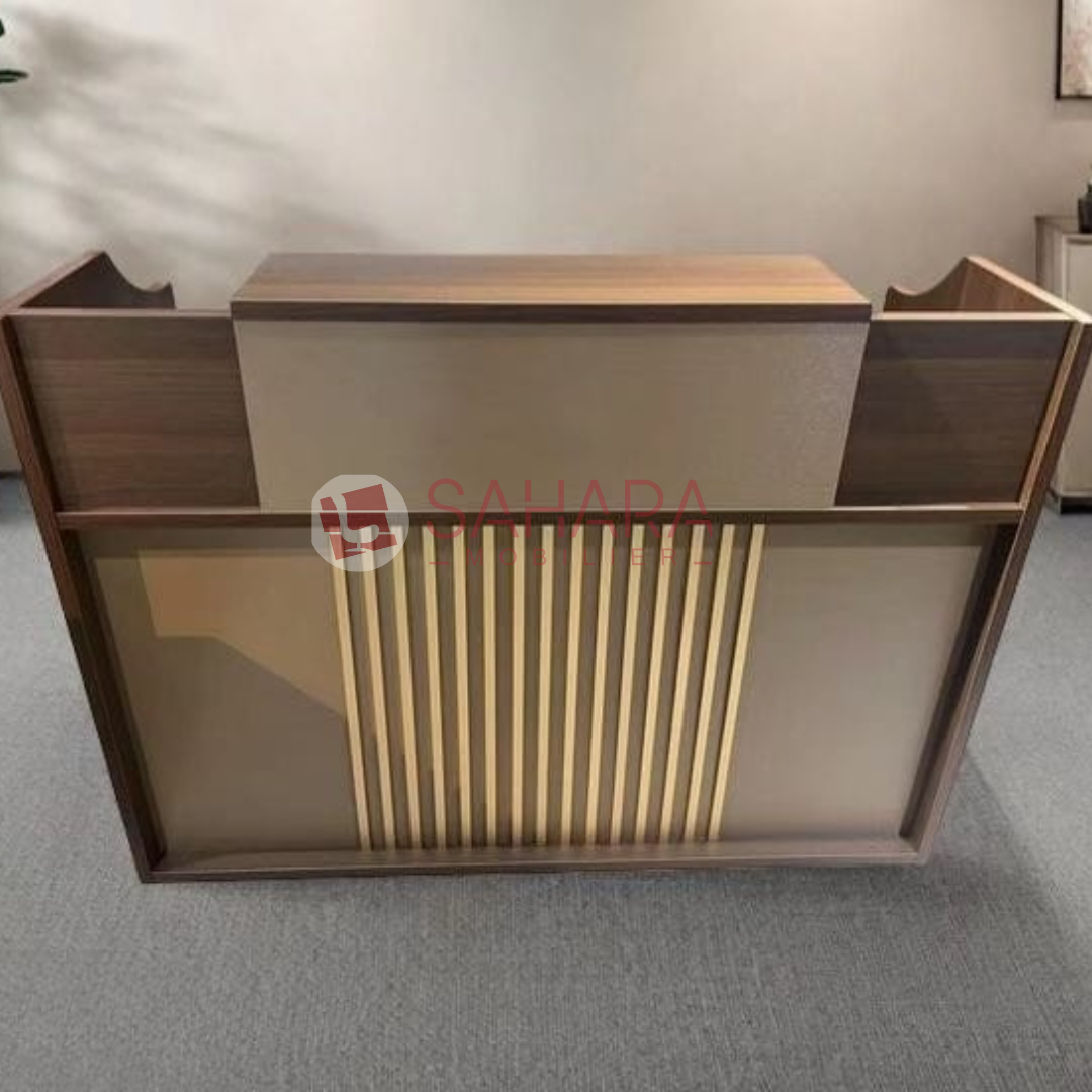 bureau d'accueil avec bardage sur le voile et caisson mobile