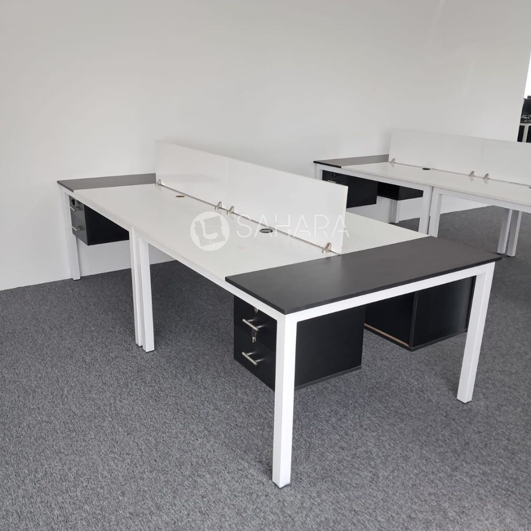 Bureau Bench Marguerites  de 4 places pour les open space 